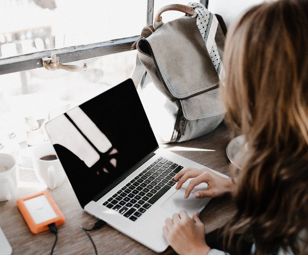 Czy nauczanie hybrydowe to przyszłość polskiej szkoły?